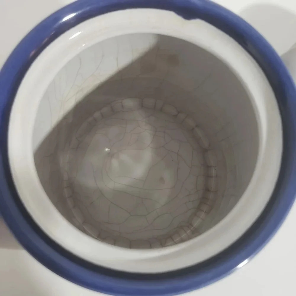 Vintage Blue/White Stoneware/Ceramic Teapot with Flowers,Made in Japan. - Picture 5 of 9